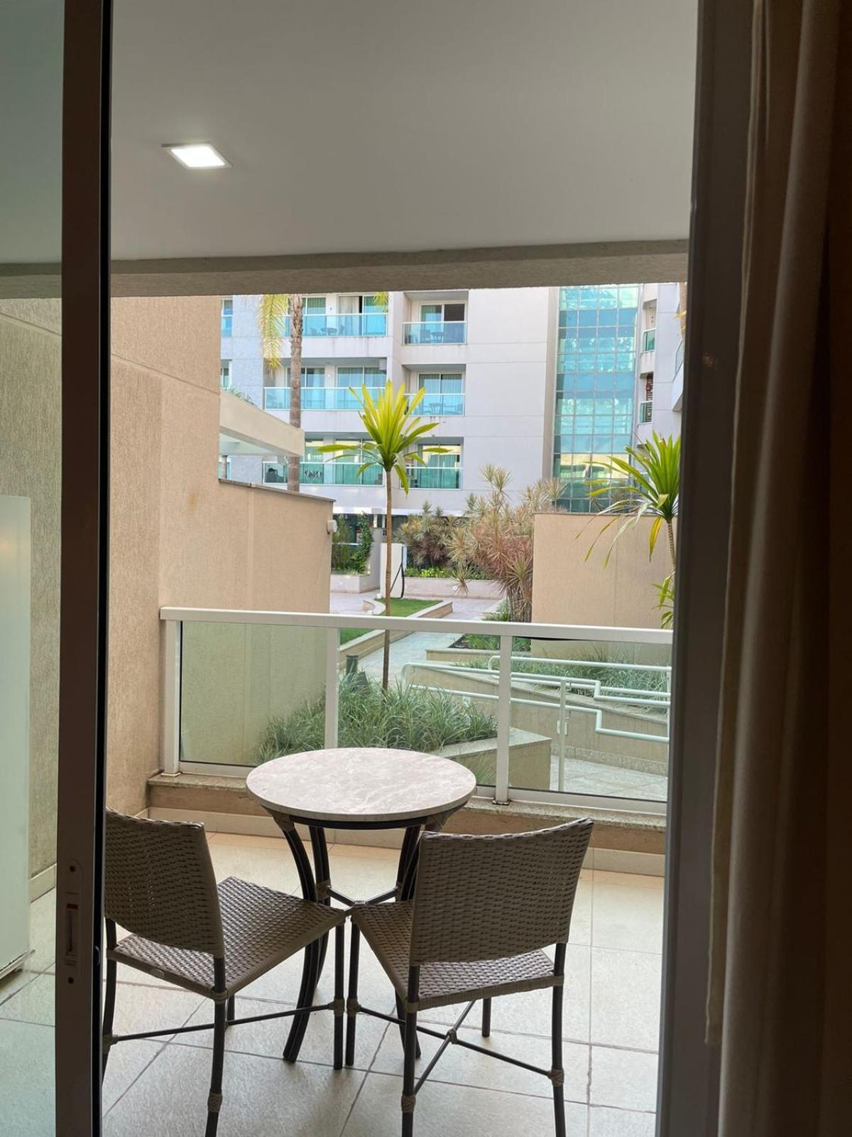 Estiloso Flat Brisas Do Lago Com Terraco Brasilia Exterior foto